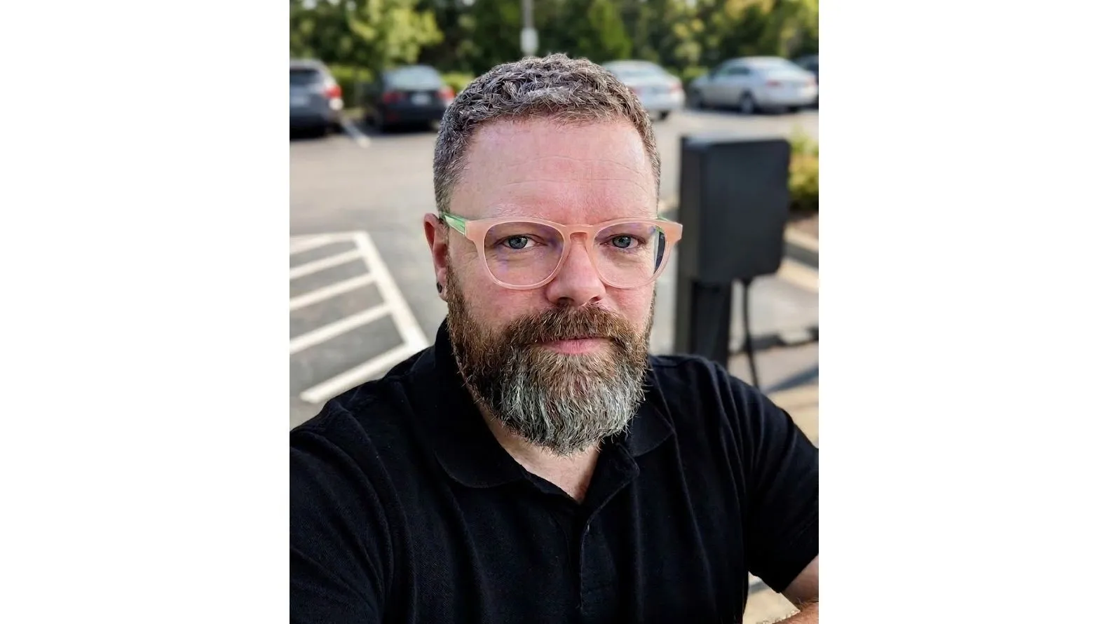Stefan Poppe-Lauterbach, Manager Strategic Projects and Key Accounts bei WALL-E Fleet begleitet strategische Projekte rund um Ladeinfrastruktur, Betrieb und Abrechnung im Flottenumfeld.